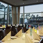 Dyreparken Safarihotell فندق