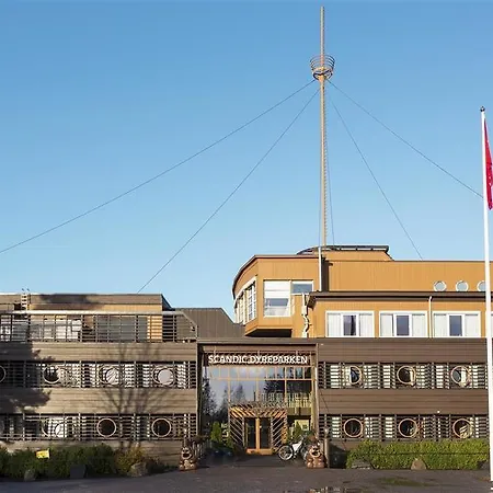 Ξενοδοχείο Dyreparken Safarihotell 3*