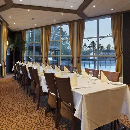 酒店 Dyreparken Safarihotell