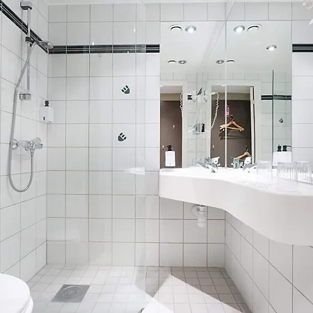 Dyreparken Safarihotell 酒店 克里斯蒂安桑