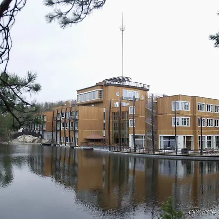 Dyreparken Safarihotell 3*