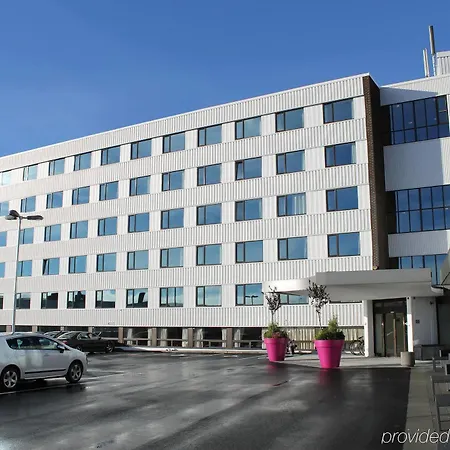 Dyreparken Safarihotell 3*