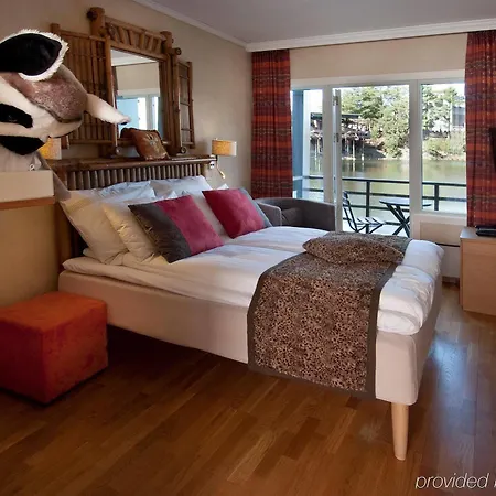 Dyreparken Safarihotell Κρίστιανσαντ