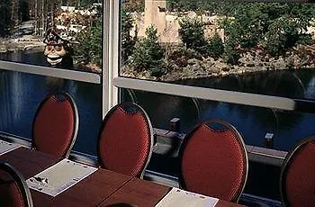 Dyreparken Safarihotell מלון 3*