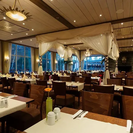 酒店 Dyreparken Safarihotell